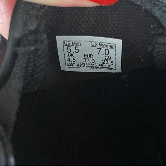 NWT vans - Picture 6 of 7